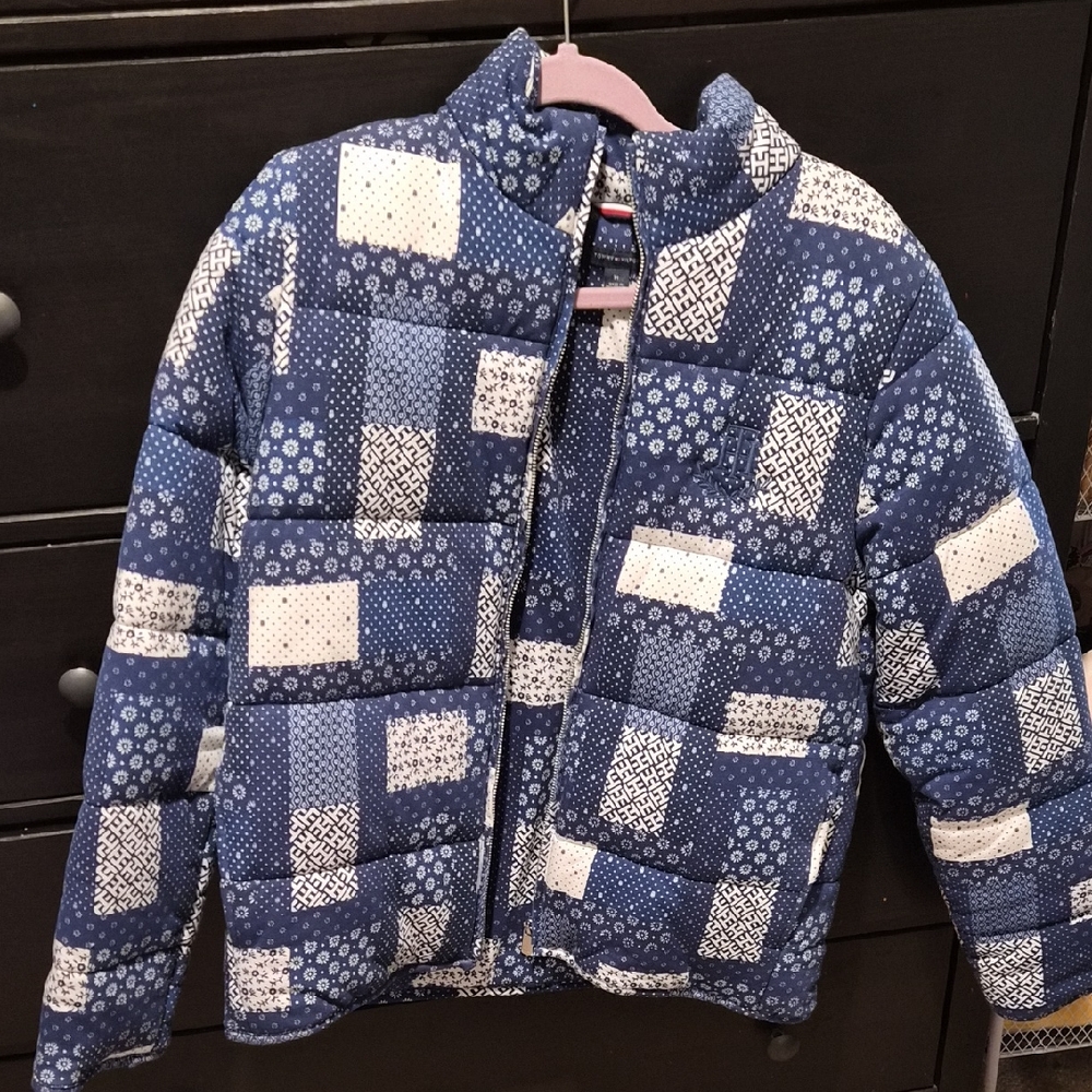 Tommy Hilfiger Women Blue Patterned Puffer Jacket